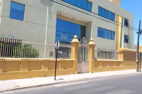 Madre denuncia agresión de profesora contra su hija con autismo en Ovalle