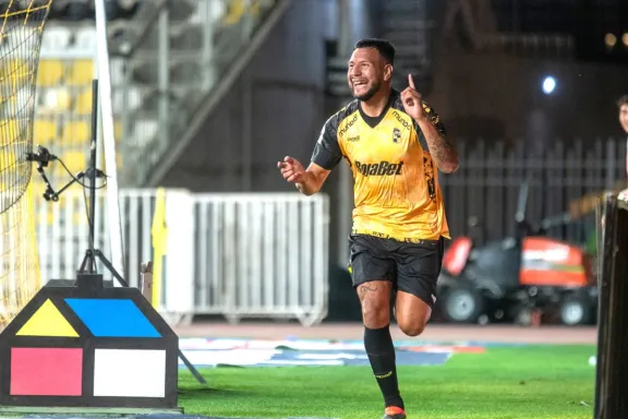 Gala de buen fútbol: Coquimbo consolida buen momento con triunfo ante O’Higgins