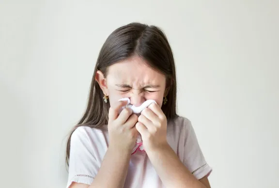 Aumenta la circulación de influenza y rhinovirus en niños y adolescentes en la zona
