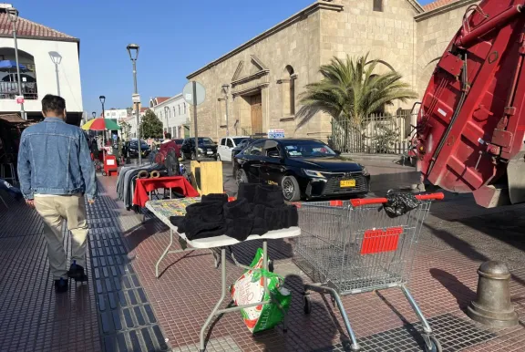 Por crisis en Mercado de La Serena: Inminente intervención en La Recova contra ambulantes ilegales