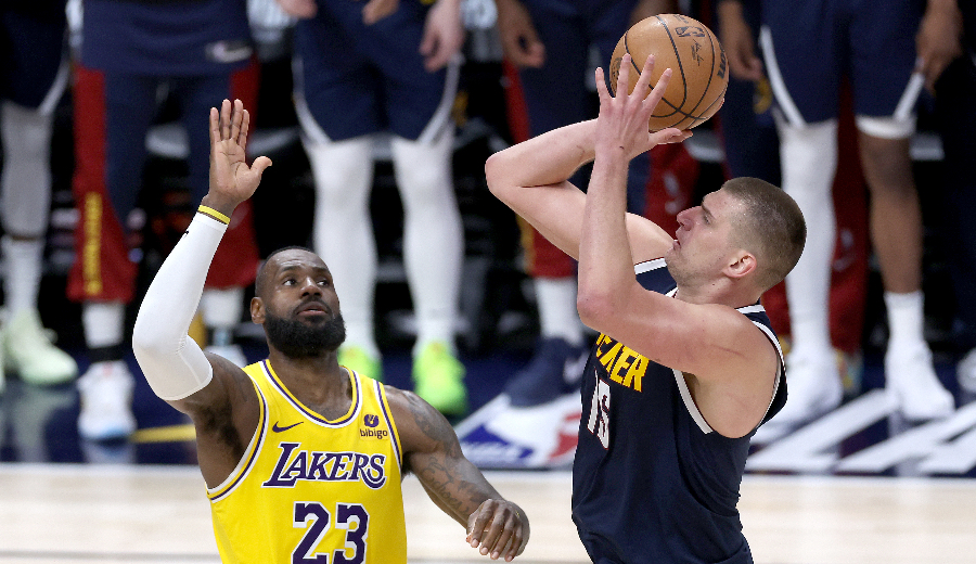 Los Nuggets cierran la serie y LeBron James deja en el aire su futuro