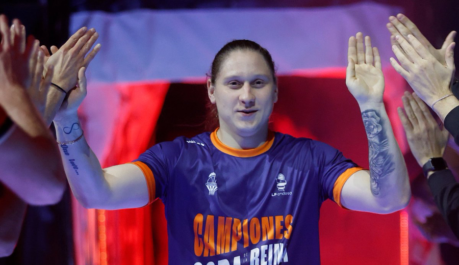 Valencia Basket anuncia la renovación de Alina Iagupova. Toda la info