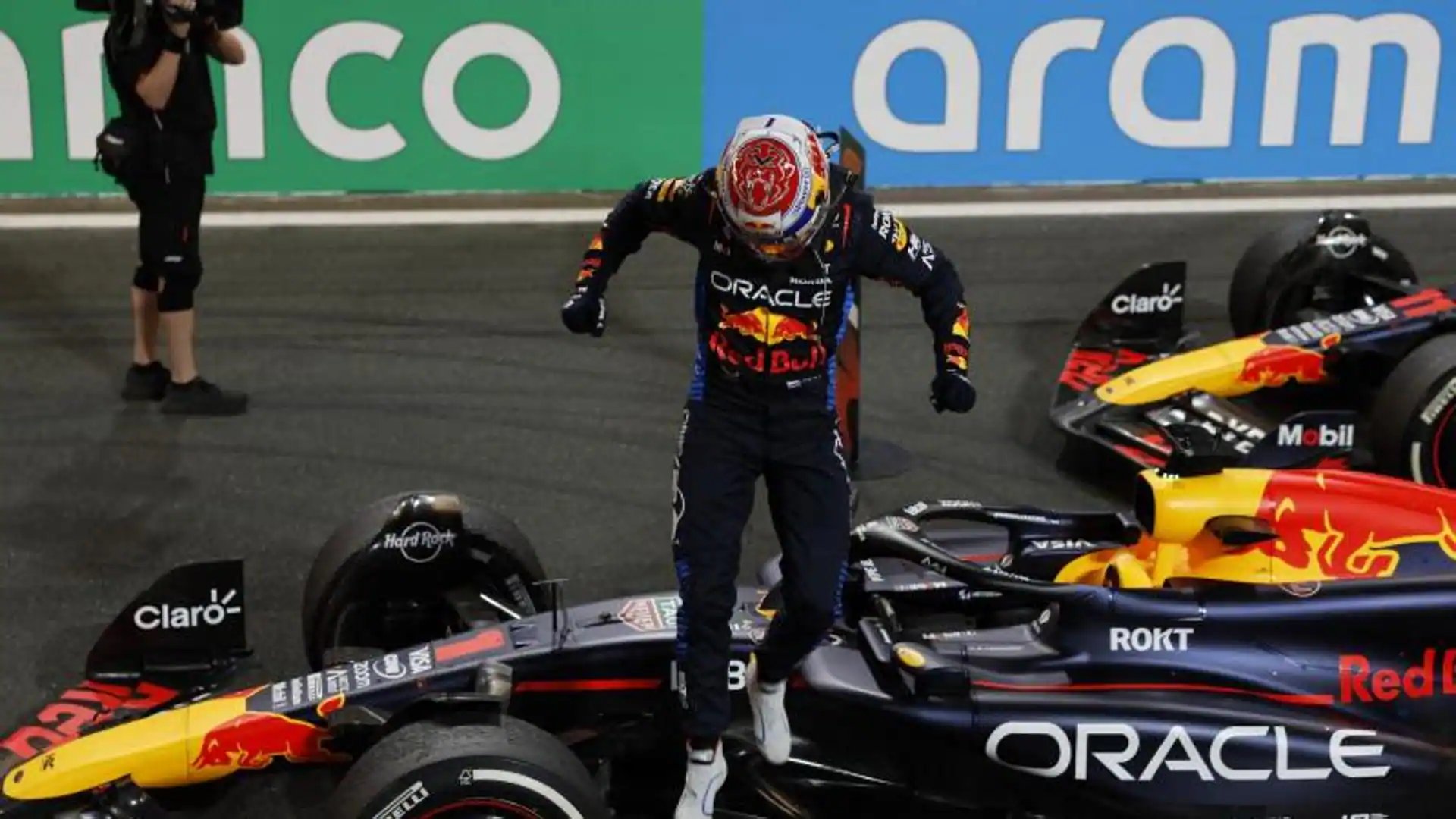Verstappen somete otra carrera y Alonso firma un óptimo quinto