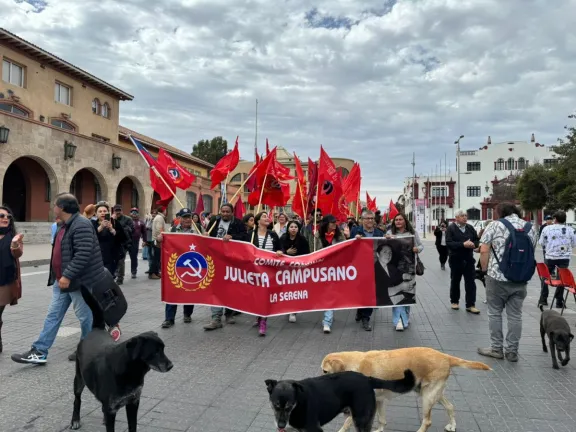 Día del Trabajador: marcha de la CUT avanzó por calles del centro de La Serena
