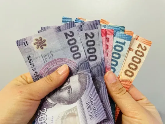 Este jueves comienza el pago del Bono Invierno: Revisa si te corresponde y cuánto es el monto