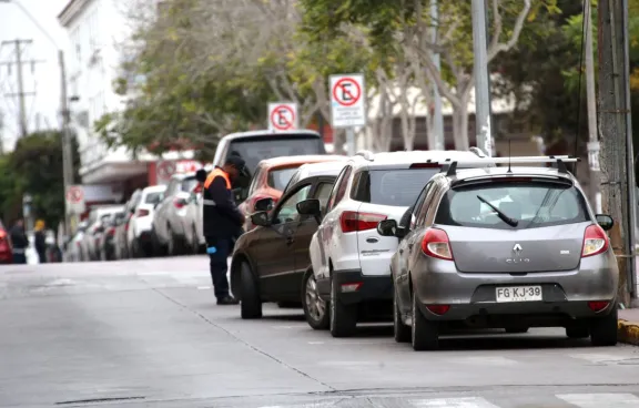 Los motivos de Auto Orden para demandar a municipio de La Serena por incumplimiento