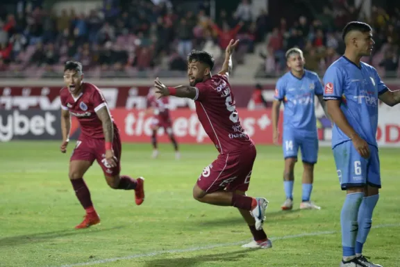 La Serena retoma el liderato en la Primera B con una victoria contundente en casa