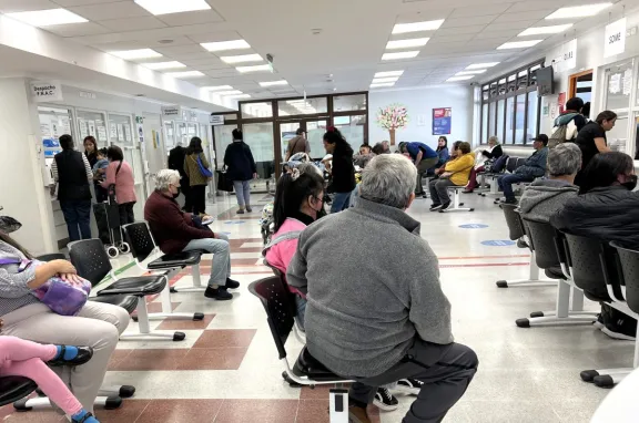 Preocupante: Salud primaria registra déficit de financiamiento para más de 64 mil usuarios