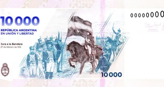 Inflación obliga a Argentina a usar por primera vez billete de 10.000: Vale lo mismo en pesos chilenos