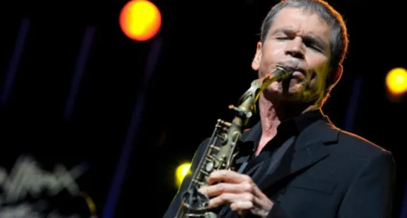 Seguro alguna vez lo escuchaste: fallece David Sanborn, "el saxofonista de las leyendas"