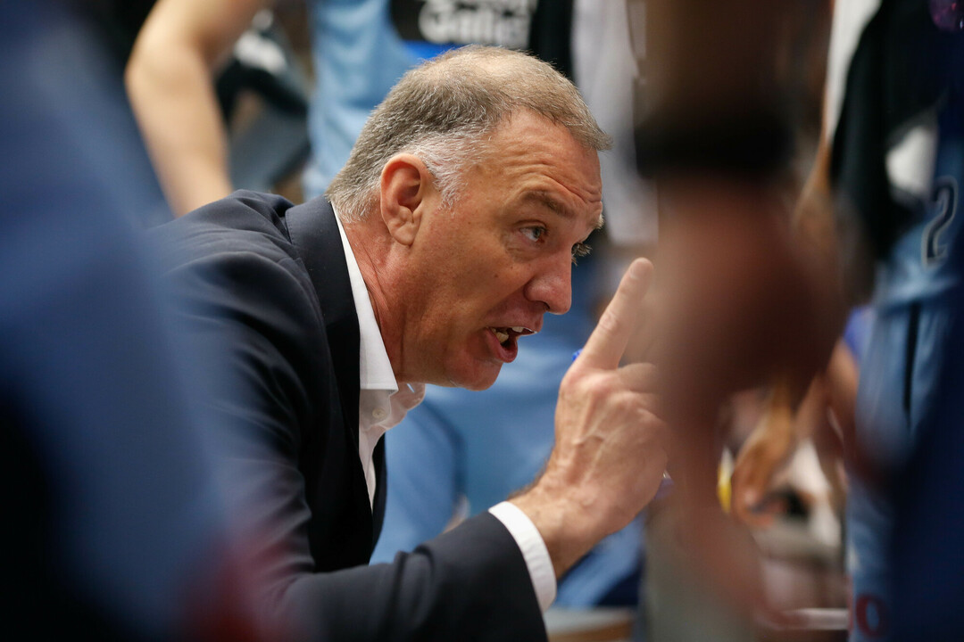 Veljko Mrsic habla de la situación de McLemore y la permanencia