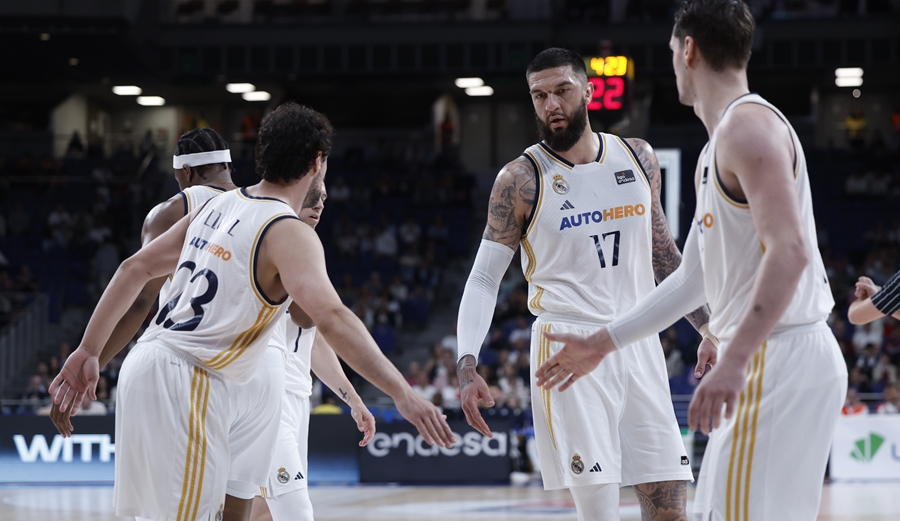Tavares y Abalde no dan opción al Covirán Granada y el Real Madrid se asienta en el liderato