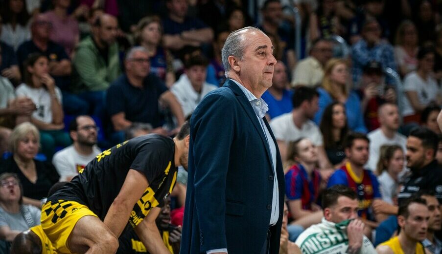 Las palabras de Txus Vidorreta tras la derrota del Lenovo Tenerife ante el Barça