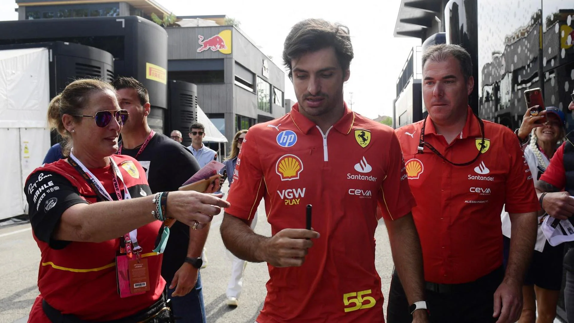 Sainz: «Ha sido un fin de semana muy difícil»