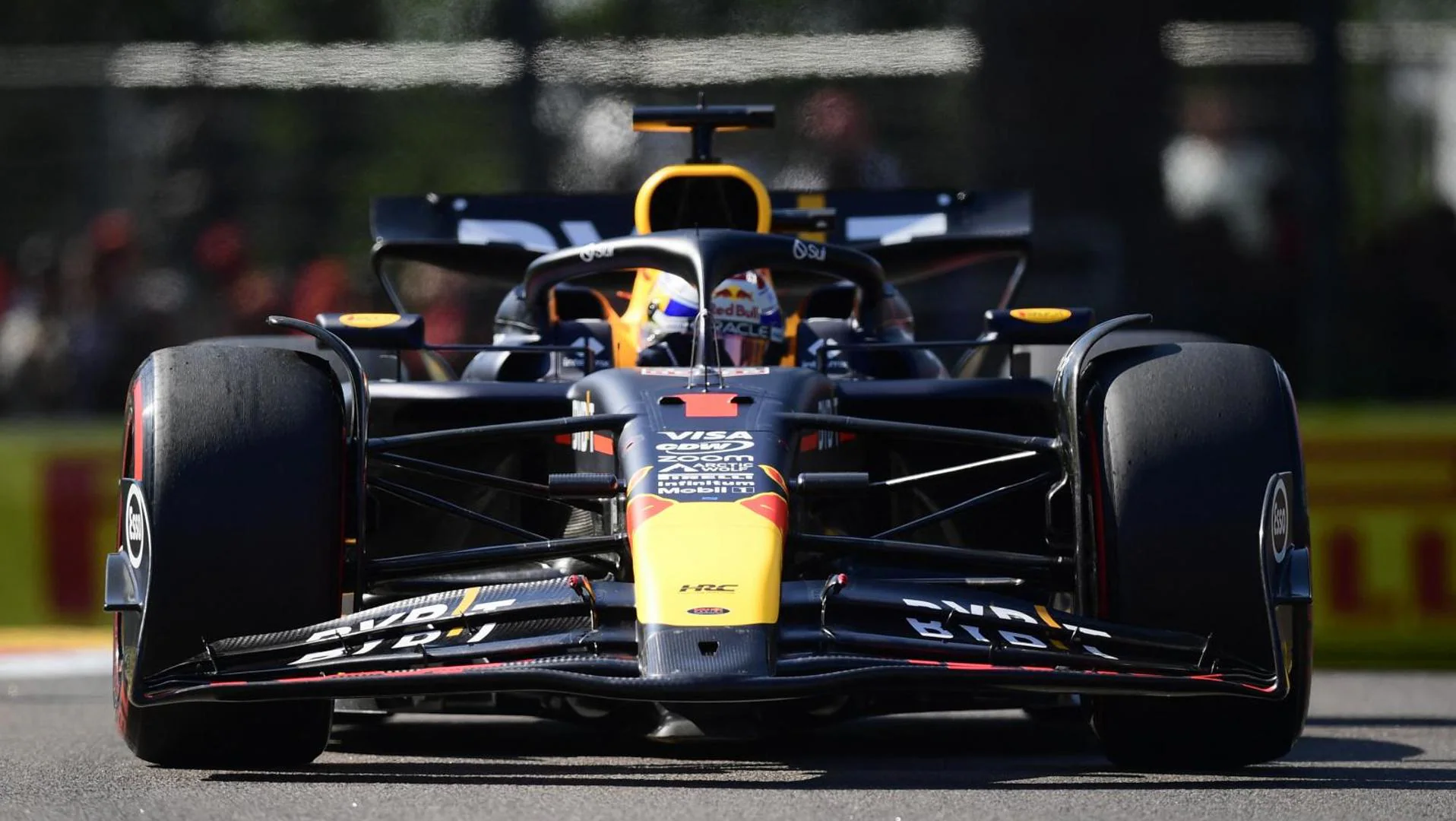 Verstappen consigue una nueva pole, Sainz quinto y Alonso el 19º