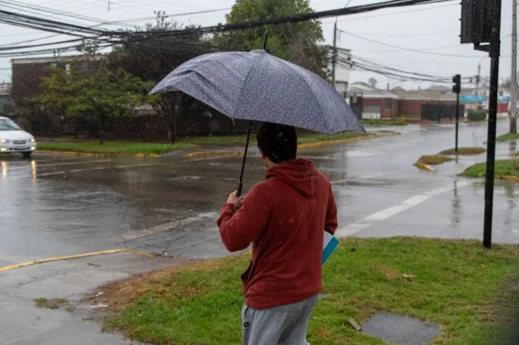 Nuevo sistema frontal: Revisa las comunas donde lloverá este martes