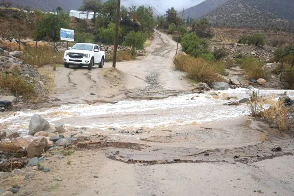 Alcaldes instan a reemplazar badenes por puentes para evitar cortes por lluvias