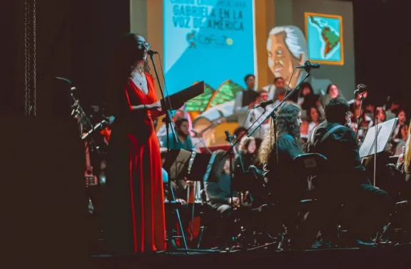 Cantata sinfónica en honor a Gabriela Mistral llega este jueves a La Cantera