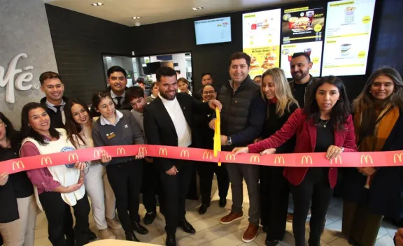 McDonald’s inaugura primer restaurante en Ovalle reforzando su compromiso con el empleo joven