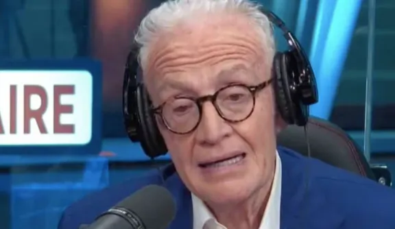 Periodista Pedro Carcuro fue internado por complejo estado de salud