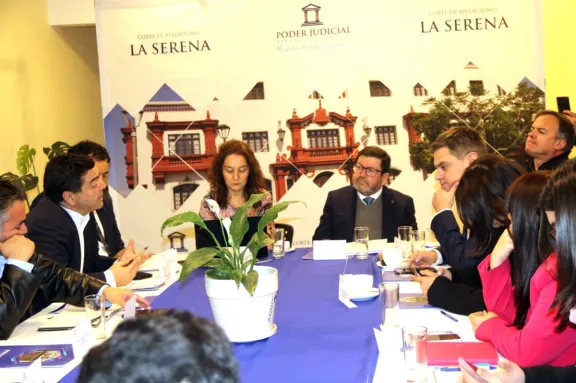 “Falta personal”: Advierten de eventual colapso en Tribunales de Familia de la región