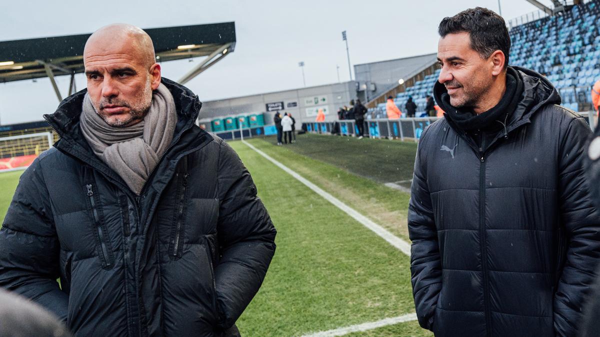 Guardiola junto a Míchel