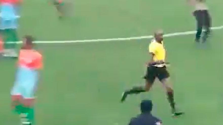 Fútbol internacional | ¡Muere un árbitro en el fútbol del Congo!