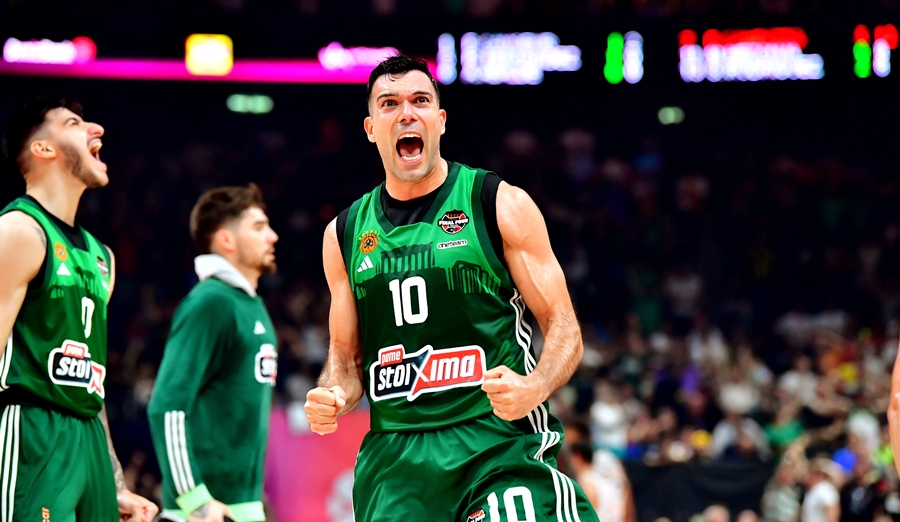 Kostas Sloukas, Gigante del mes de mayo ofrecido por Toyota
