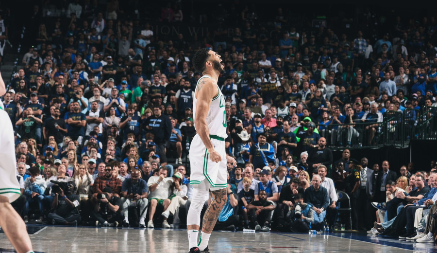 Los Celtics dan un recital y se ponen a una victoria del 18º anillo: Exhibición de Tatum y Brown para el 3-0