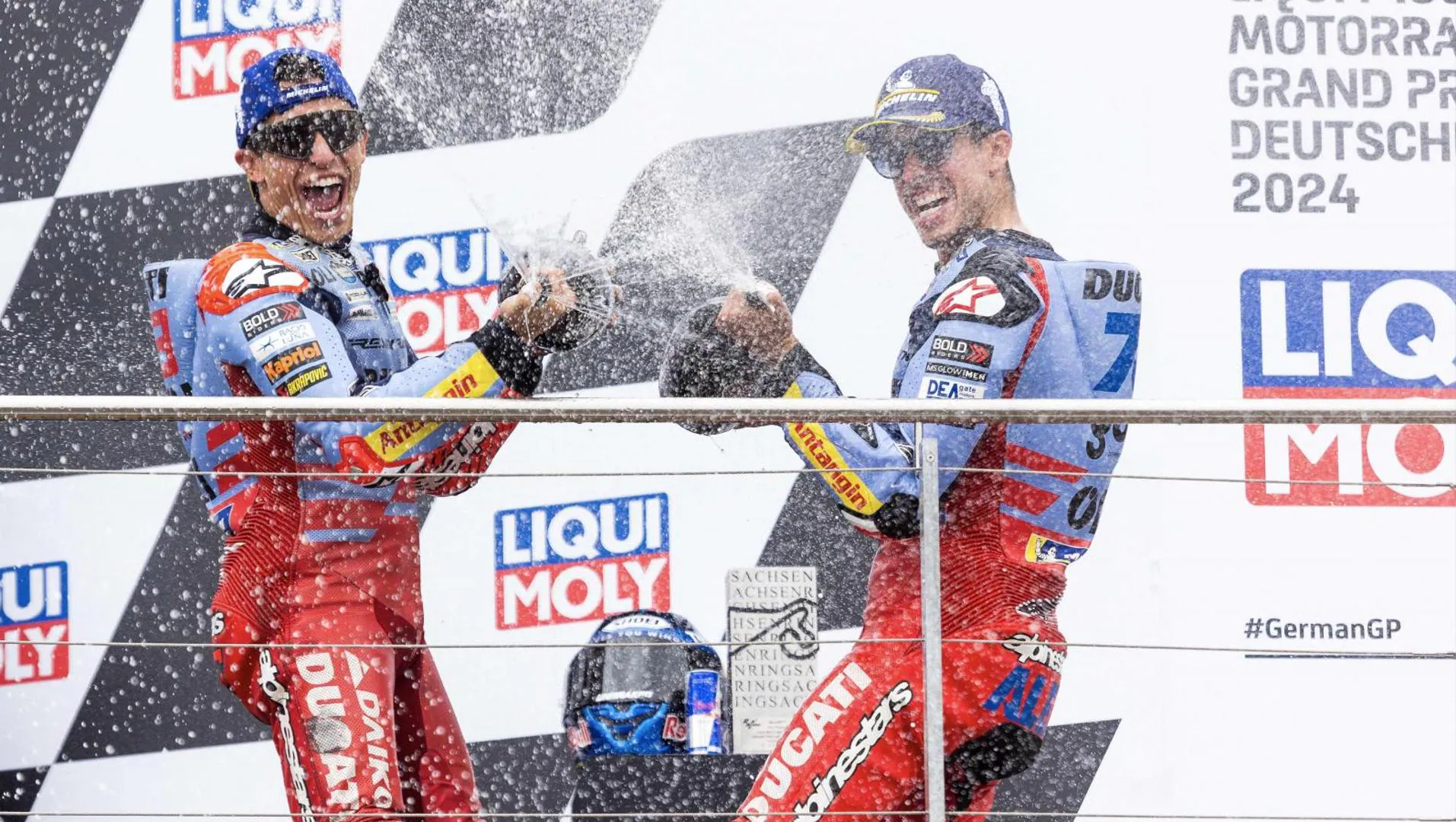 El podio soñado de los Márquez