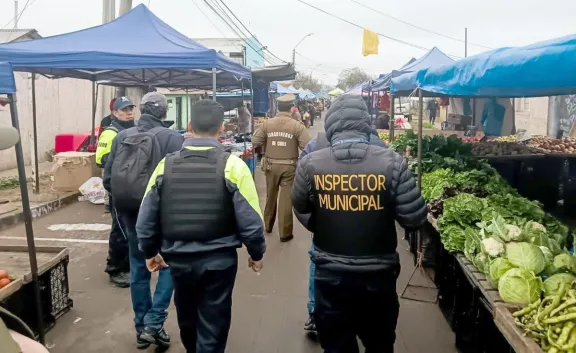 Más de 20 infracciones dejó fiscalización dominical en Feria de Tierras Blancas