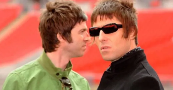 Vuelve Oasis: conoce los detalles del día en que la banda se separó en París por una niñería de Liam