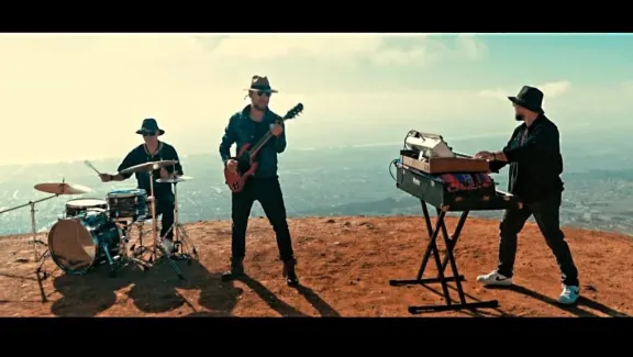 Magnolia lanza canción y video de “APU”, 4to corte de su último trabajo llamado Suma Qamaña