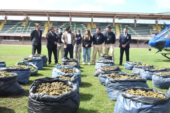 ¿Qué? Banda de narcotraficantes queda en libertad tras pagar fianza de $46 millones