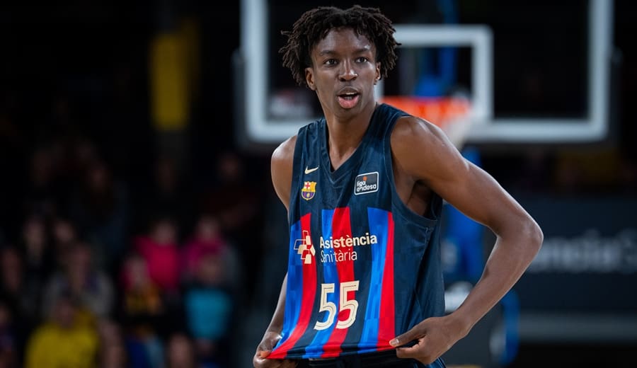 Dame Sarr formará parte del primer equipo del Barça para la 24/25