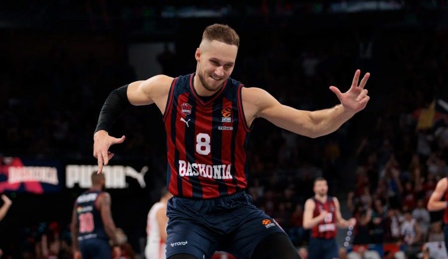Tadas Sedekerskis habla de la llegada de Pablo Laso al Baskonia