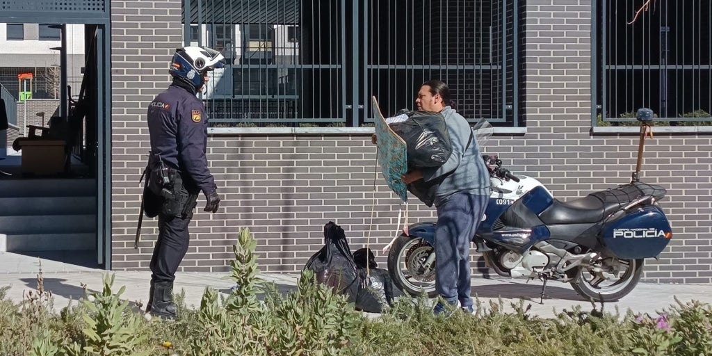 Cada okupa de la urbanización de Carabanchel recibió hasta 15.000 euros por abandonar los pisos