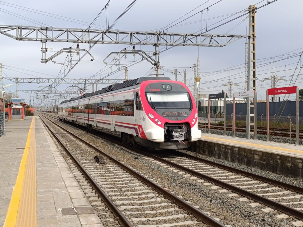 Choque entre un AVE de Renfe y un tren de Iryo en Toledo deja al menos 30 muertos