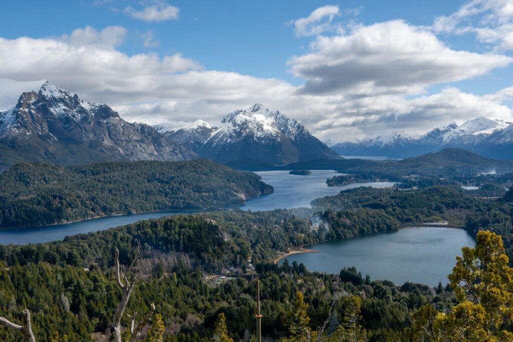Gavuzzo cuestionó la reforma municipal y concentró los principales cruces en el debate de convencionales de Bariloche