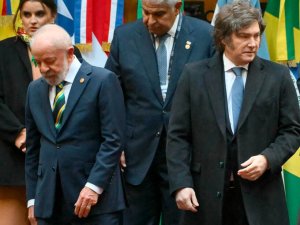 La devaluación del real sacude a los mercados y suma presión sobre el dólar en Argentina