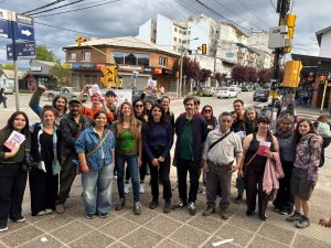 Nicolás del Caño acompañó la recta final de la campaña de la izquierda en Bariloche